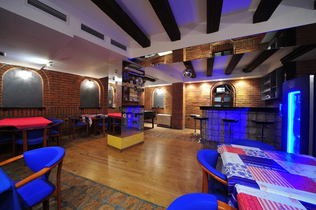 Hostel Bed N Beer Belgrad Zewnętrze zdjęcie