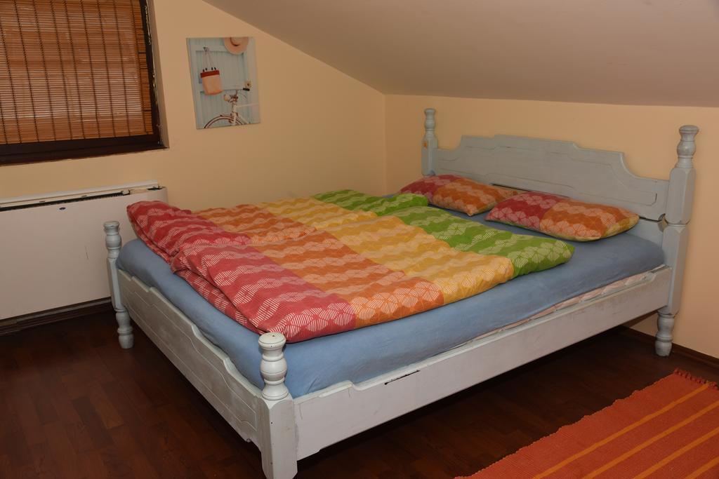 Hostel Bed N Beer Belgrad Zewnętrze zdjęcie