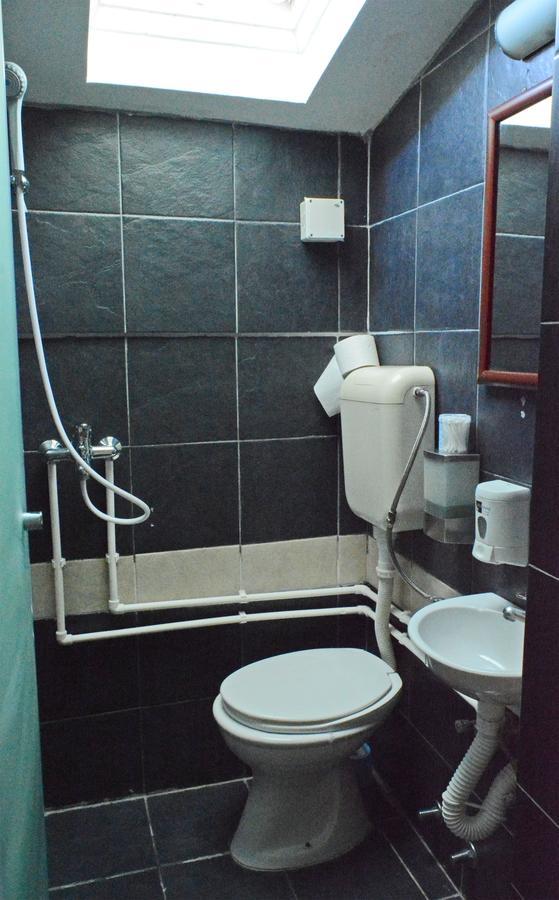 Hostel Bed N Beer Belgrad Zewnętrze zdjęcie